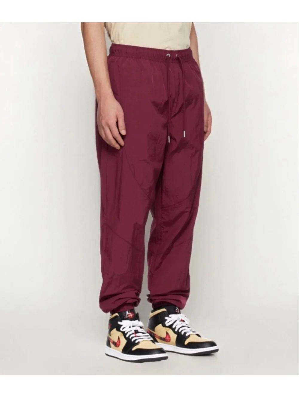 Nike Air Jordan Essential Track Pants Burgundy Maroon Sz L (DQ7474-680)